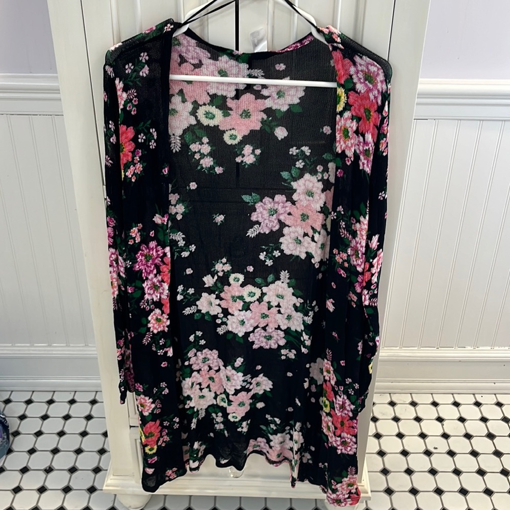 NWT H&M Light Cardigan